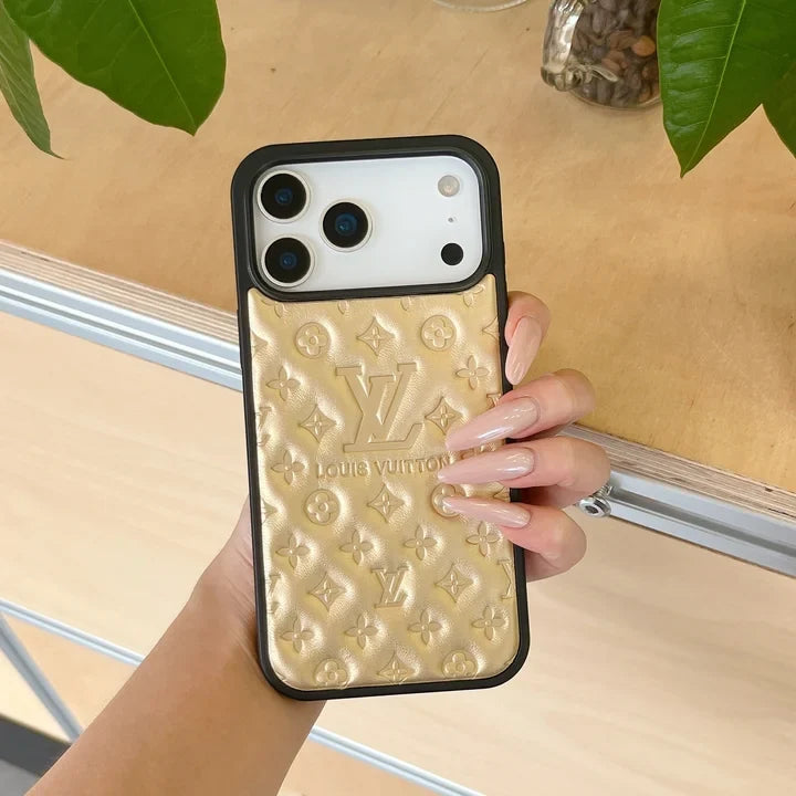 Louis Vuitton iPhone 18 Pro Max Case – Luxury Monogram Cover