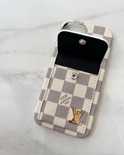 LV iPhone 17 Pro Max Case Cardholder BREATHE