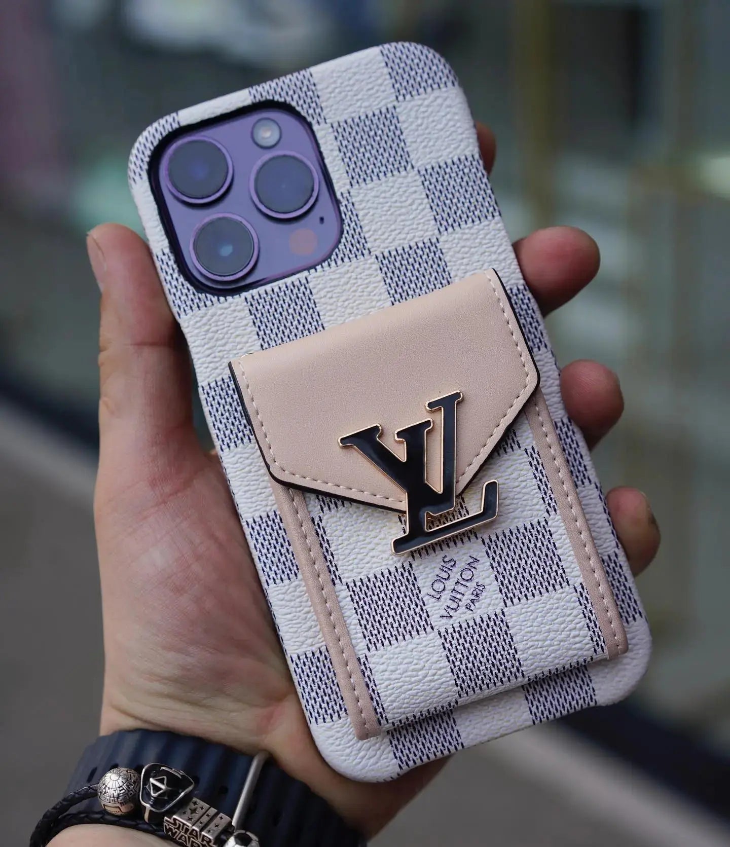 White Checkered Louis Vuitton iPhone 17 Pro Max Case With Cardholder BREATHE