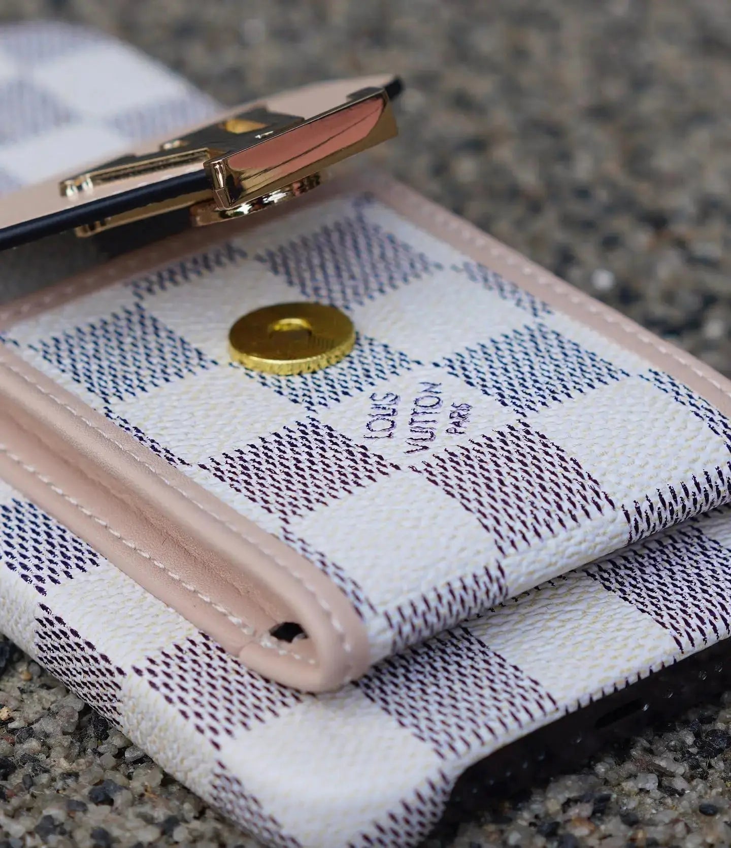 White Checkered Louis Vuitton iPhone 17 Pro Max Case With Cardholder BREATHE