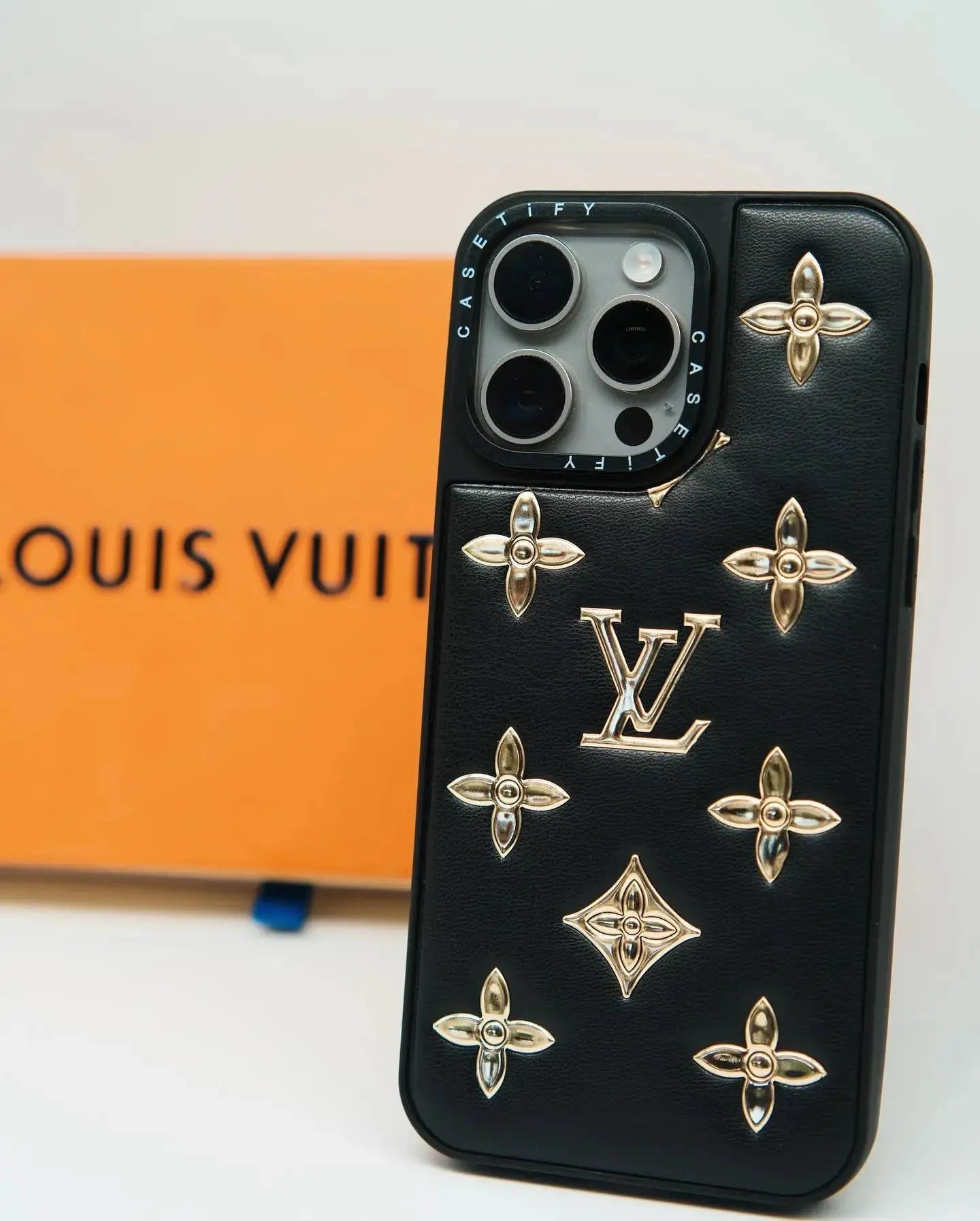 Black Gold Louis Vuitton iPhone 17 Pro Max Case BREATHE