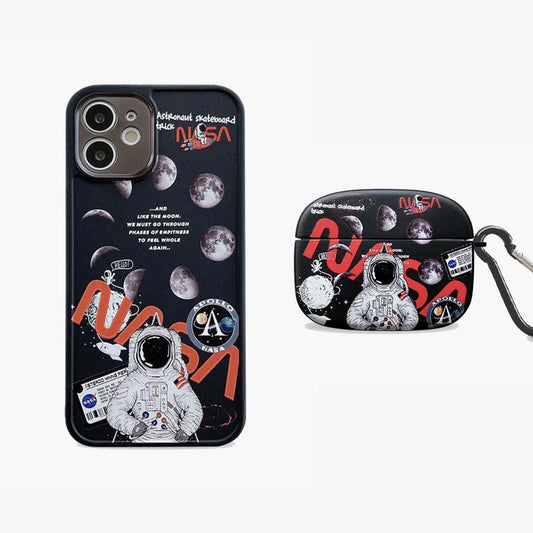 Limited Black Astronaut Phone & AirPods Case | 2-Pack – iPhone 18 Pro