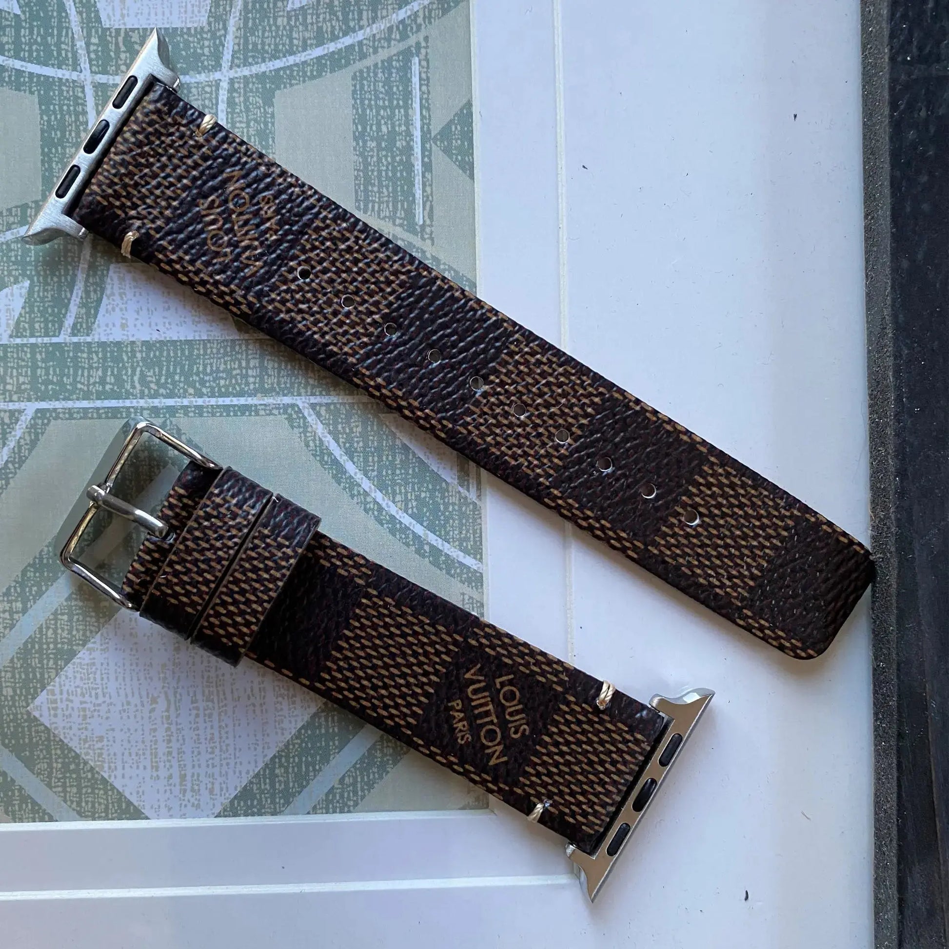 Louis Vuitton Apple Watch Band Tambour Damier Ebène Canvas Strap BREATHE