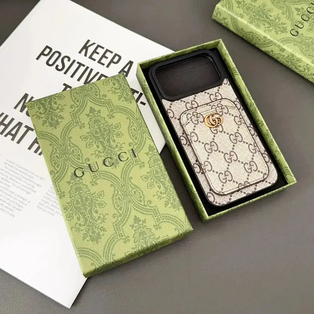 Dark GG Nocturne Gucci iPhone 17 Pro Max Case With Cardholder BREATHE