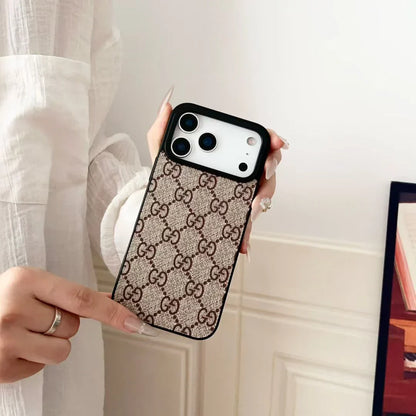 Louis Vuitton iPhone 18 Pro Max Case Magsafe – Classic Monogram & Damier Leather
