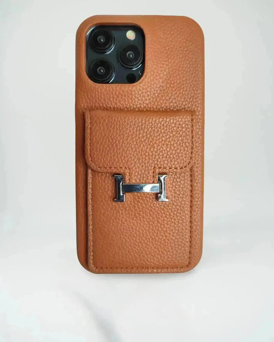 Le Tan Hermès iPhone 17 Pro Max Case with Cardholder BREATHE