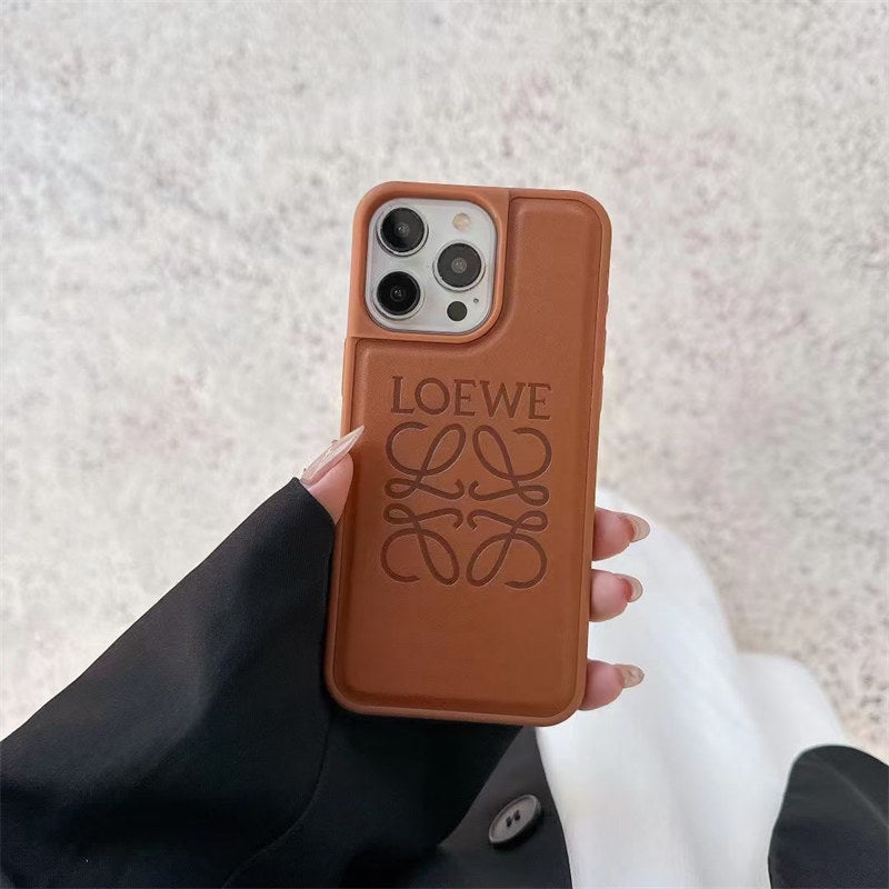 Luxury Loewe iPhone 18 Pro Case – Premium Designer Phone Cover