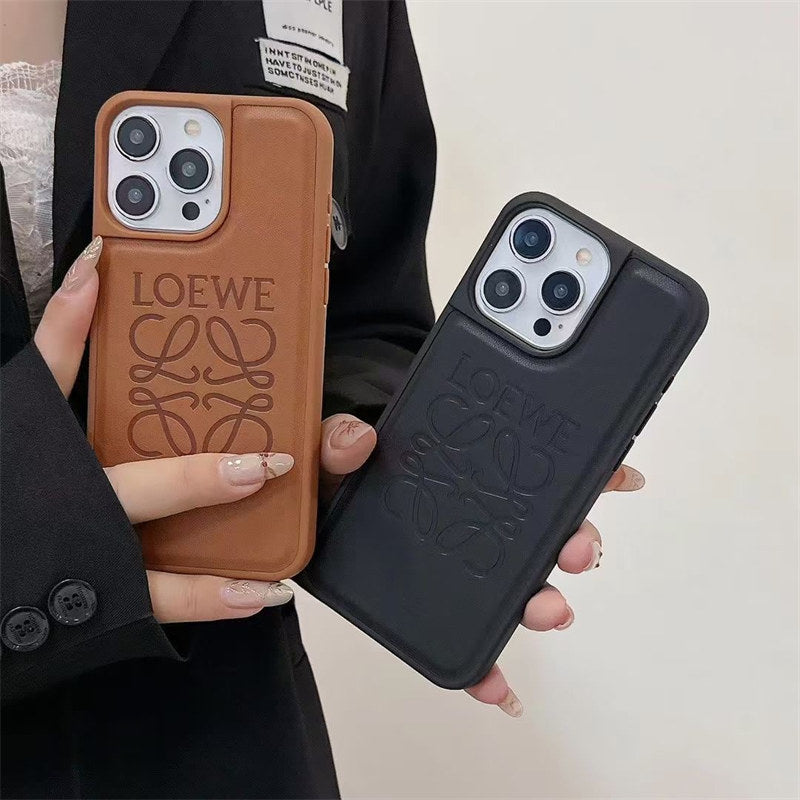 Luxury Loewe iPhone 18 Pro Case – Premium Designer Phone Cover