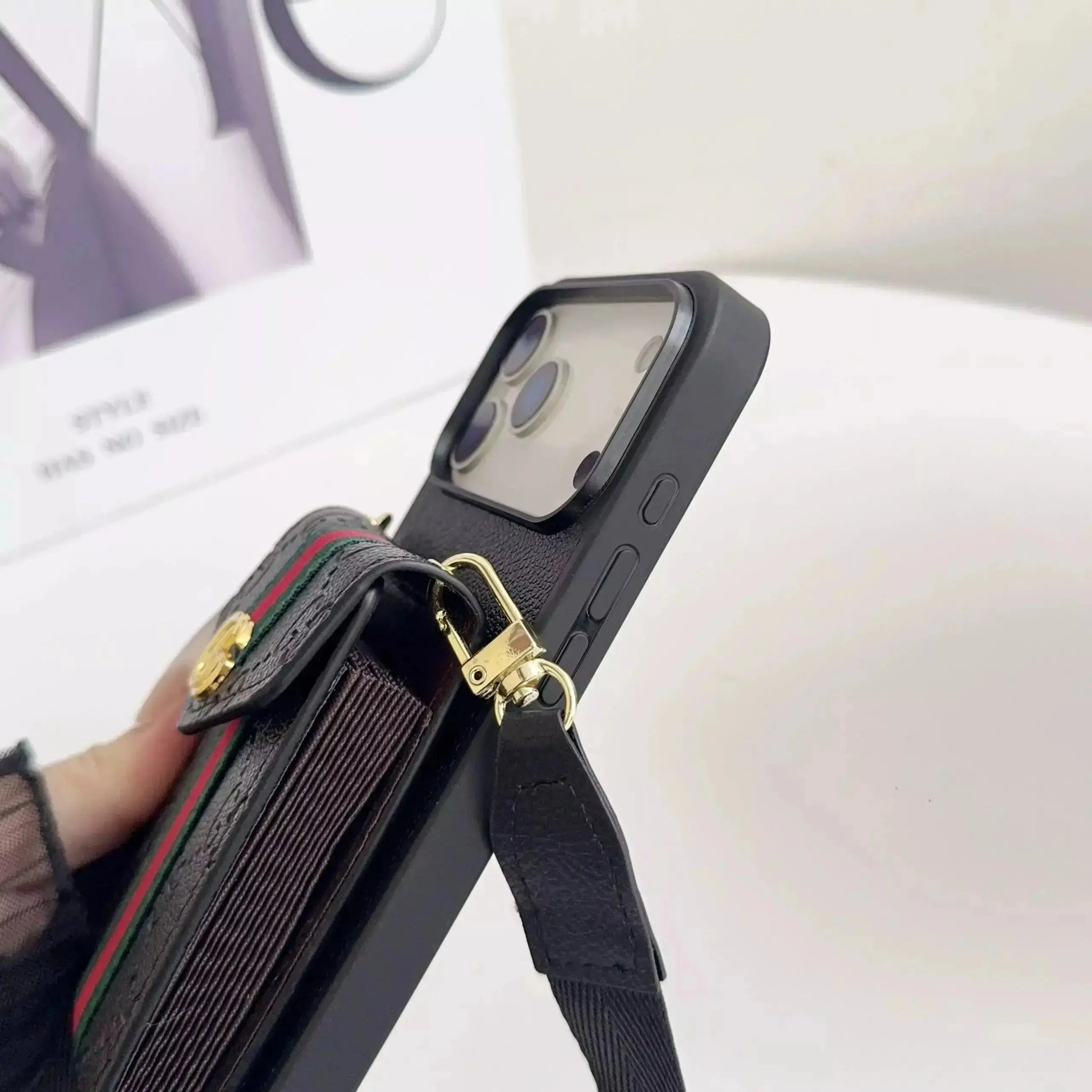 Black Louis Vuitton 17 Pro Max Case With Cardholder Luxury LV BREATHE Black Louis Vuitton 17 Pro Max Case With Cardholder Luxury LV BREATHE
