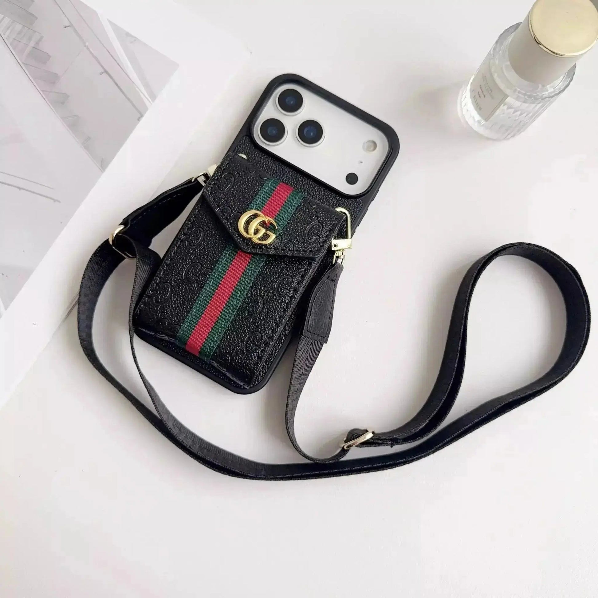 Gucci iPhone 17 Pro Max Case With Cardholder – Luxury GG iPhone 17 Pro with Strap BREATHE