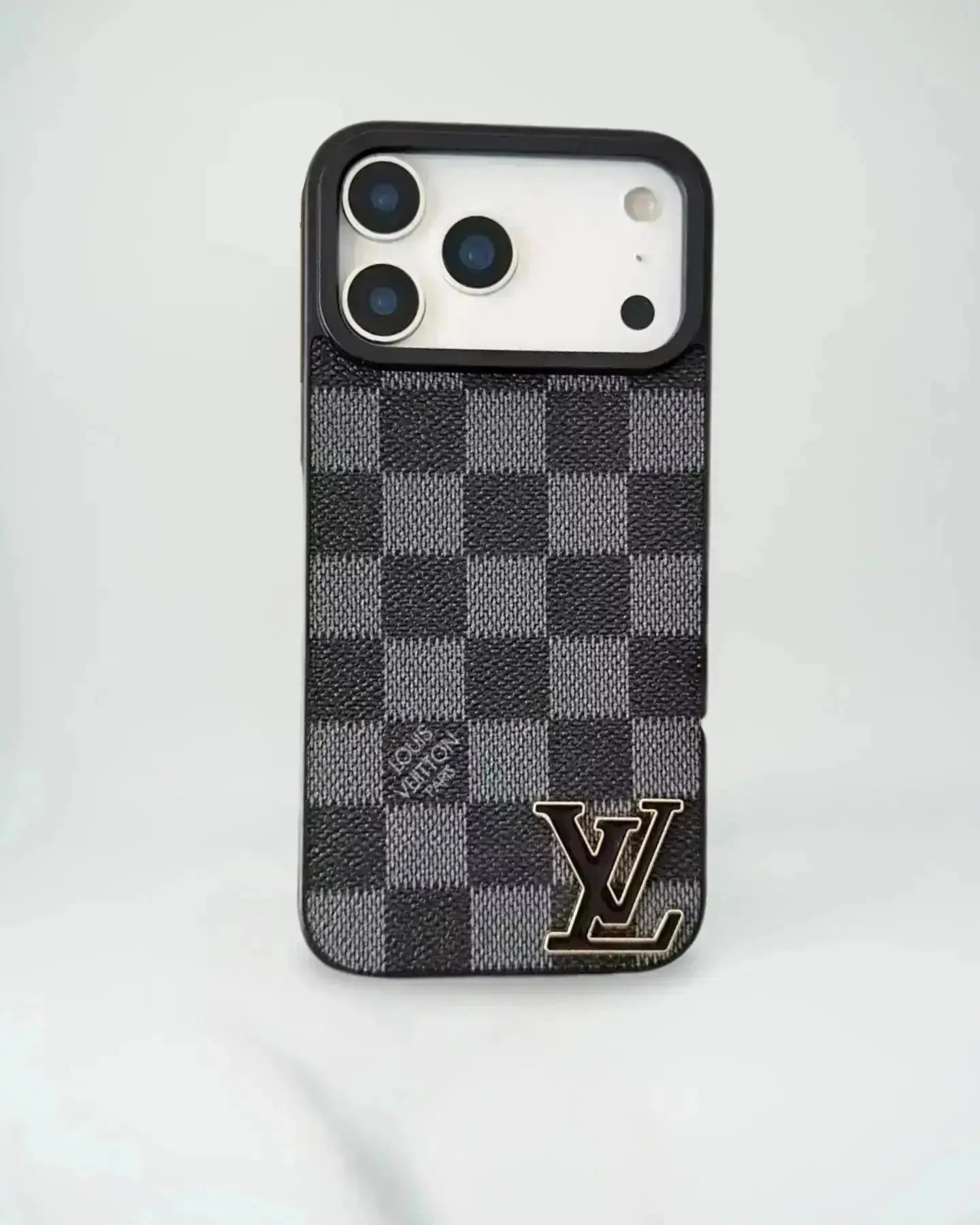 Louis Vuitton iPhone 17 Pro Max Case With Logo BREATHE