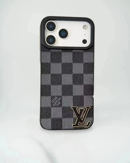 Small Monogram Canvas Louis Vuitton iPhone 17 Pro Max Case With Logo BREATHE