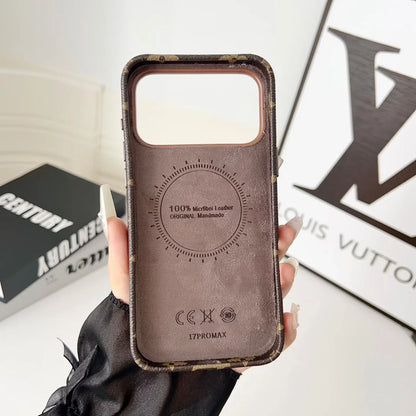 Beige Monogram Gucci iPhone 17 Pro Max Case with Cardholder – Classic Canvas Luxury