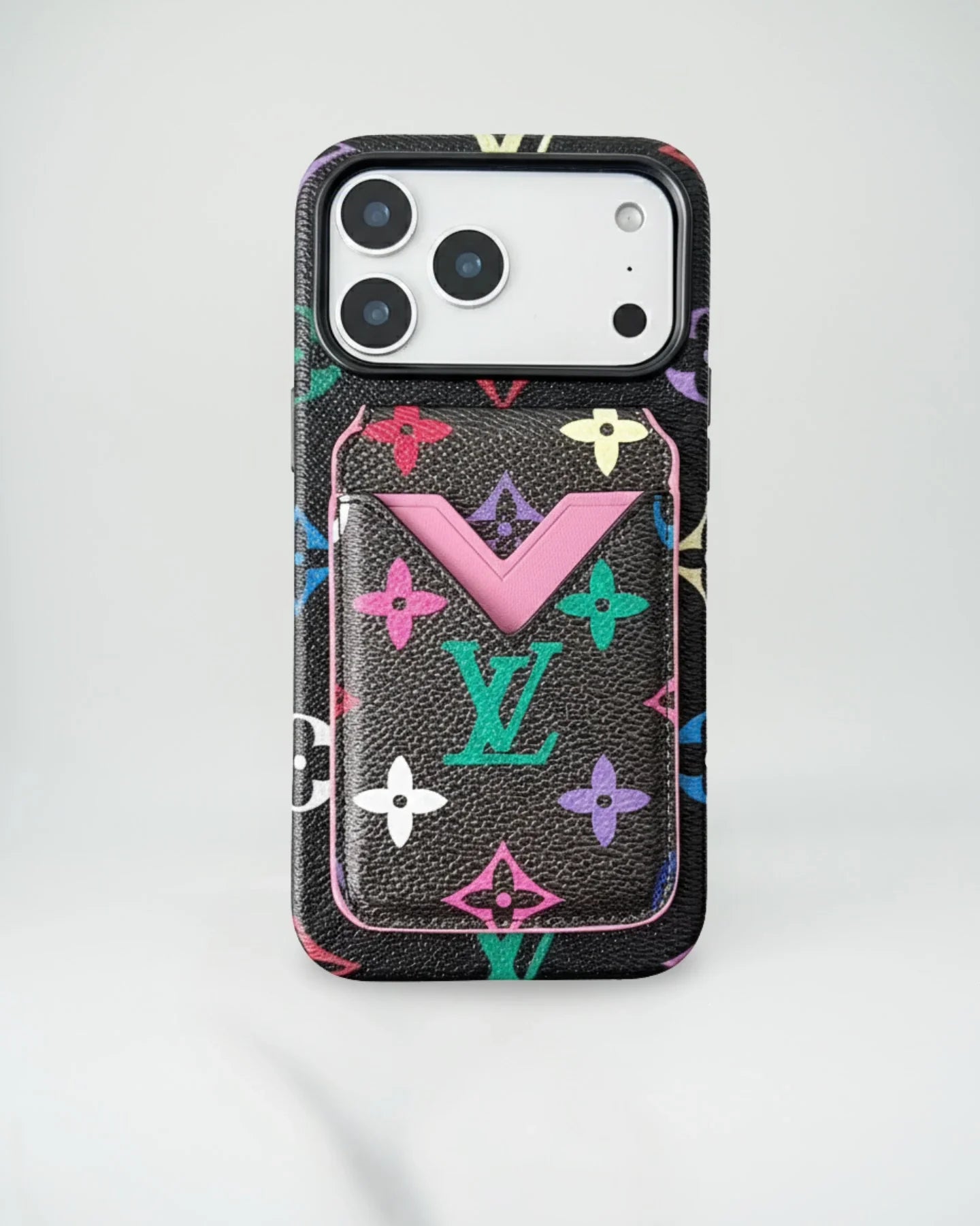 Beige Monogram Gucci iPhone 17 Pro Max Case with Cardholder – Classic Canvas Luxury