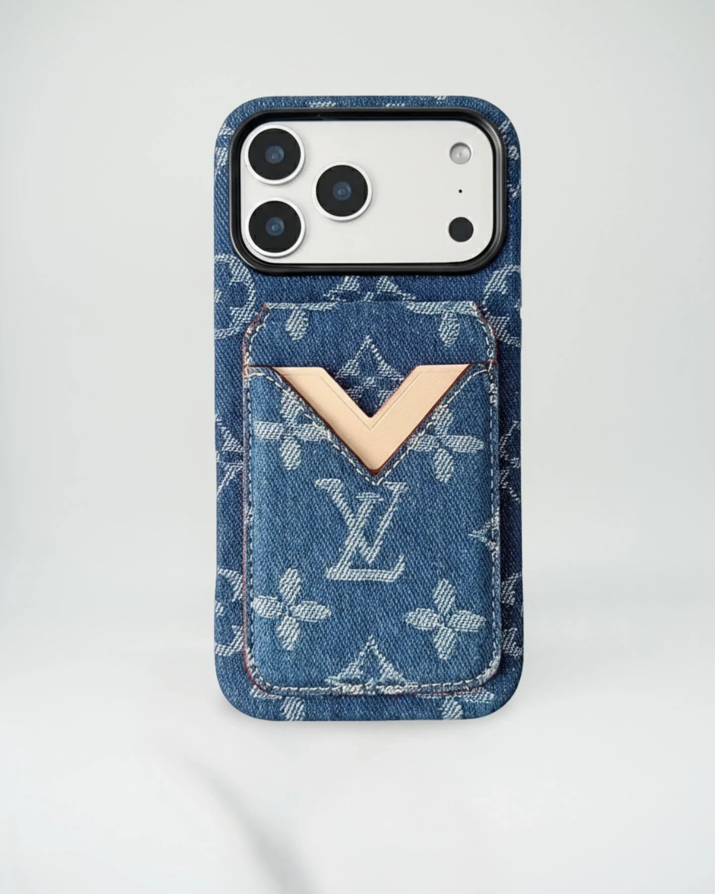 Beige Monogram Gucci iPhone 17 Pro Max Case with Cardholder – Classic Canvas Luxury