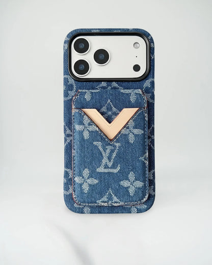 Beige Monogram Gucci iPhone 17 Pro Max Case with Cardholder – Classic Canvas Luxury