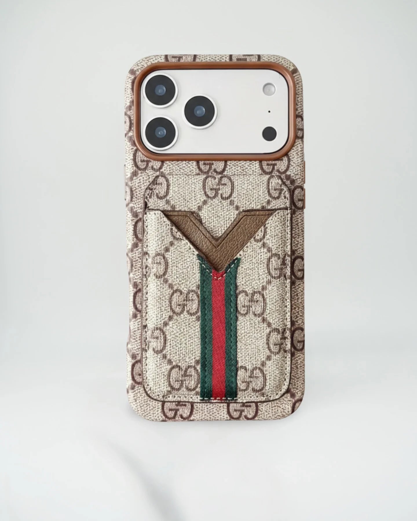 Beige Monogram Gucci iPhone 17 Pro Max Case with Cardholder – Classic Canvas Luxury