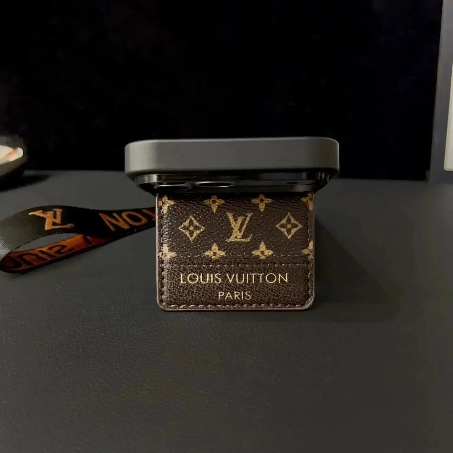 Louis Vuitton iPhone 17 Pro Max Case - LV Classic Small Monogram Wallet & Strap BREATHE