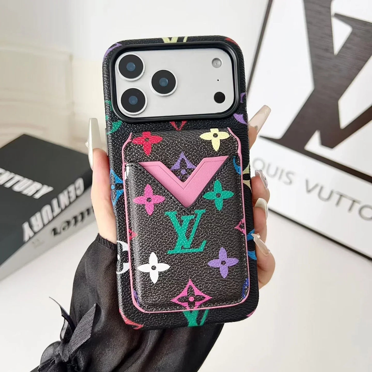 Louis Vuitton iPhone 18 Pro Max Case with Cardholder – Classic Monogram Leather