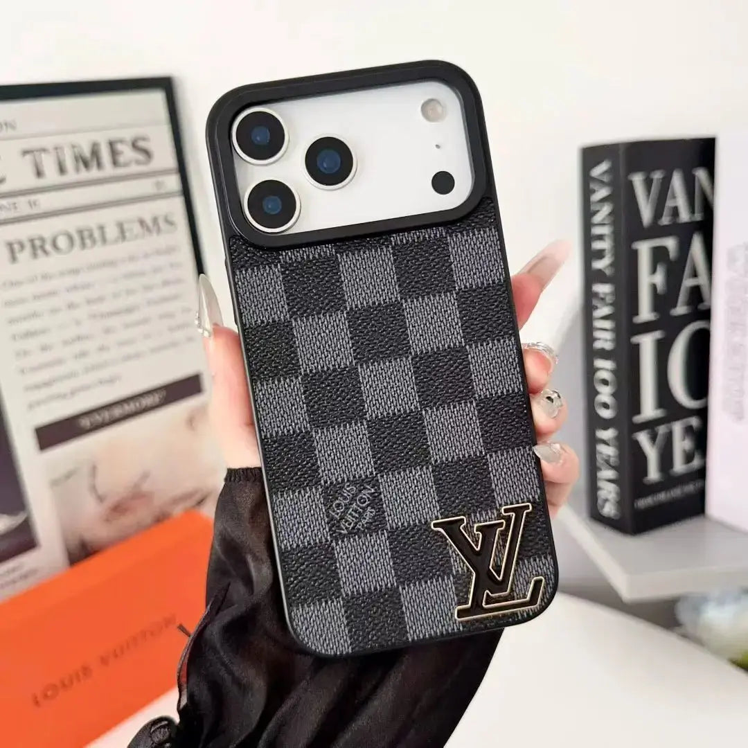 Louis Vuitton iPhone 17 Pro Max Case With Logo BREATHE