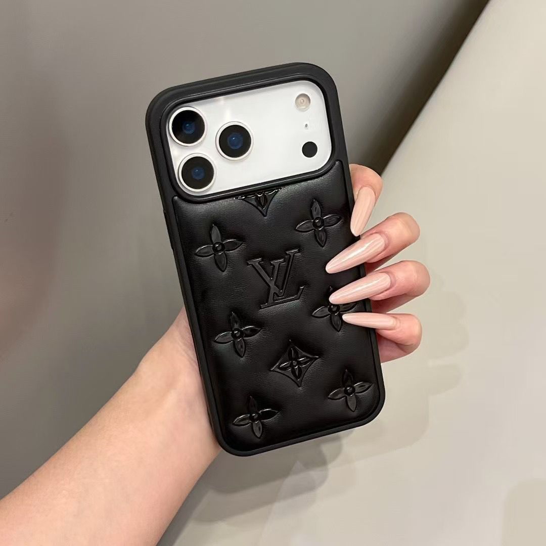 Louis Vuitton iPhone 18 Pro Max Case – Luxury Designer Cover