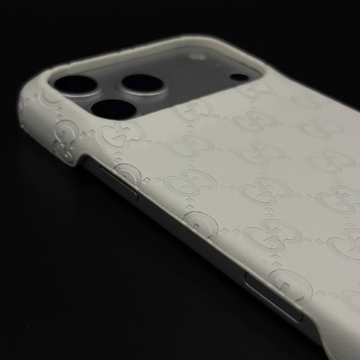 Luxury Gucci iPhone 18 Pro Max Case | GG Monogram Leather White