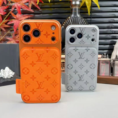 Louis Vuitton iPhone 18 Pro Max Leather Case – Luxury Designer Protective Cover – Gray