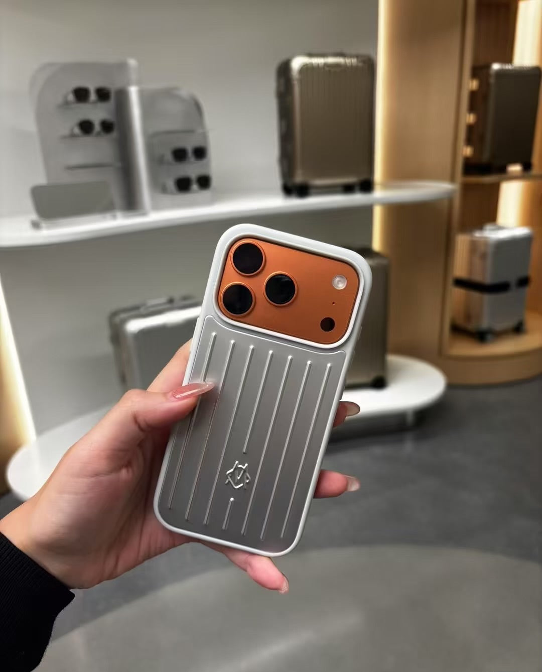 Black Rimowa iPhone 18 Pro Case – Luxury Travel Design