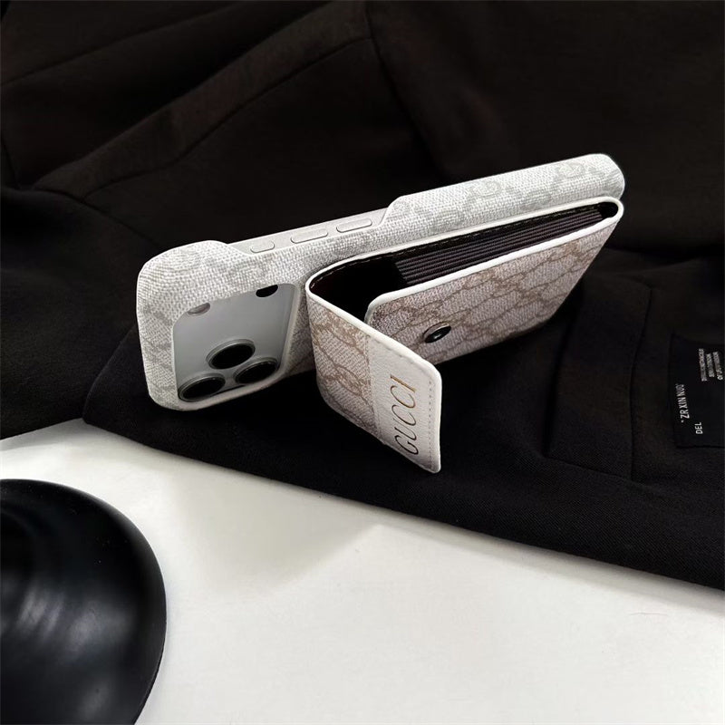 gucci iPhone 17 Pro Case