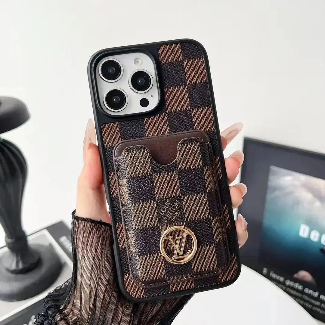 Louis Vuitton iPhone 17 Pro Max Case Monogram Cardholder BREATHE