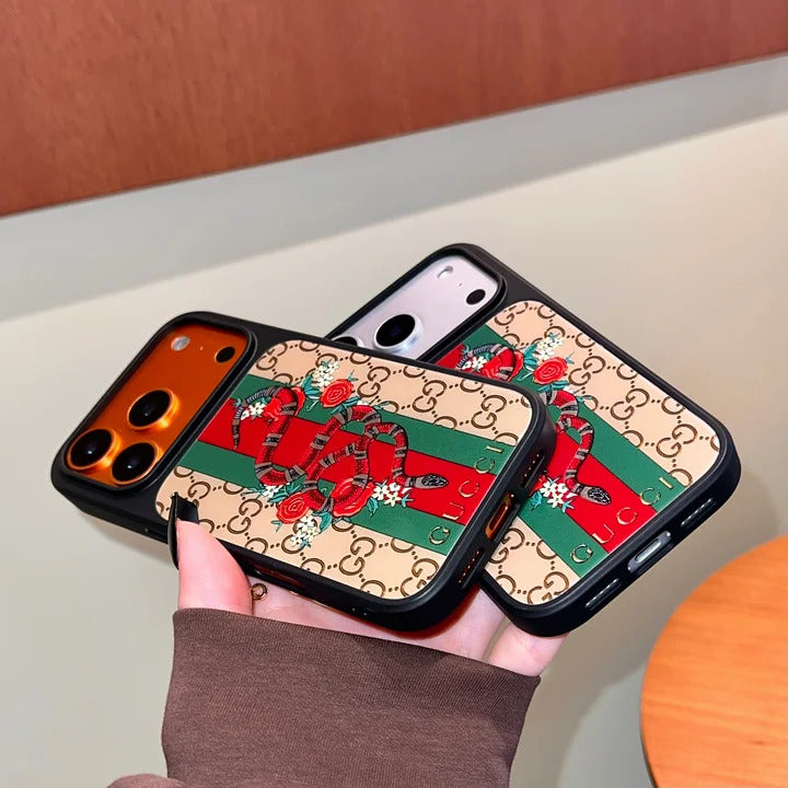 Luxury Gucci iPhone 17 Pro Max case kingsnake