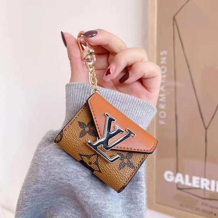 Luxury AirPods case with chain stylish crossbody design