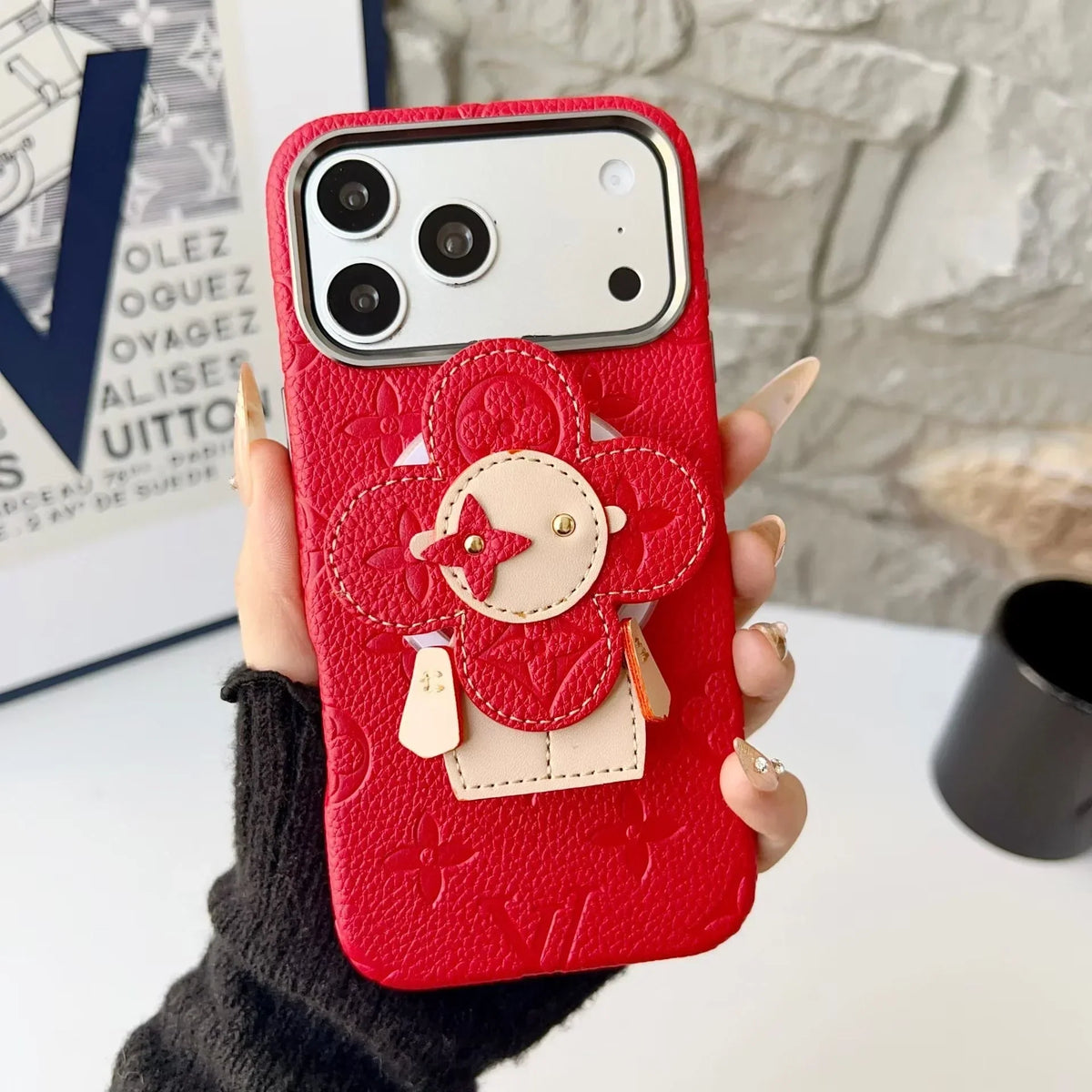 Louis Vuitton iPhone 18 Pro Max Case MagSafe Leather with Flower Grip – Orange