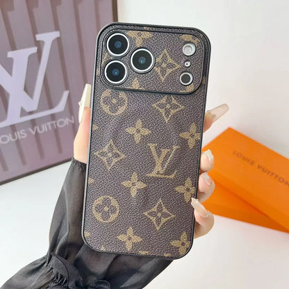 Louis Vuitton iPhone 18 Pro Max Case MagSafe – Classic Monogram Leather Dark