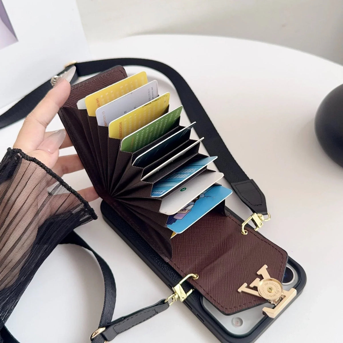 Gucci iPhone 18 Pro Max Case with Card Holder & Strap – GG Leather Wallet